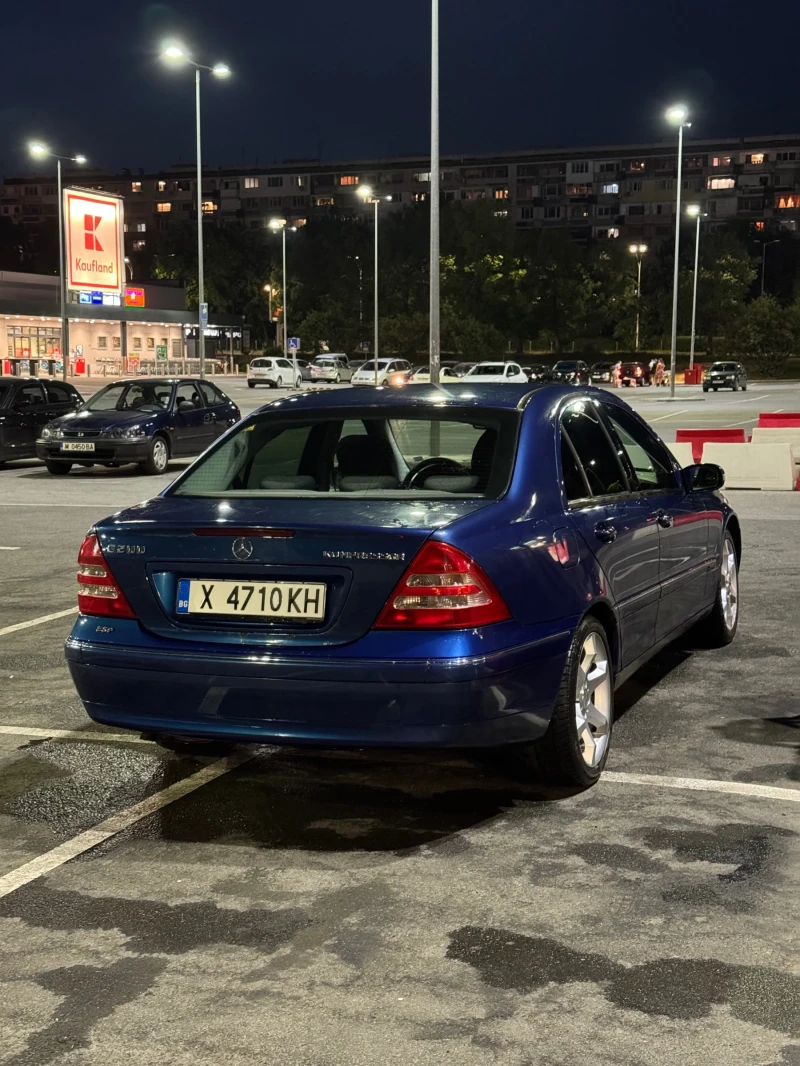 Mercedes-Benz C 200 2.0 Kompressor, снимка 4 - Автомобили и джипове - 47805953