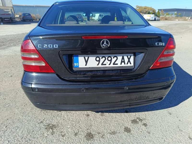 Mercedes-Benz C 200, снимка 15 - Автомобили и джипове - 47891469