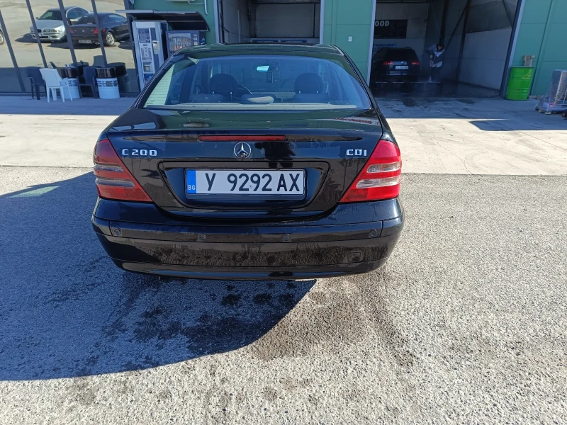 Mercedes-Benz C 200, снимка 2 - Автомобили и джипове - 48731662