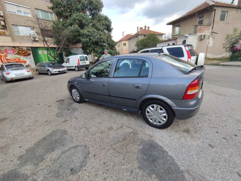 Opel Astra L4 DOHC 16V, снимка 1 - Автомобили и джипове - 48353872