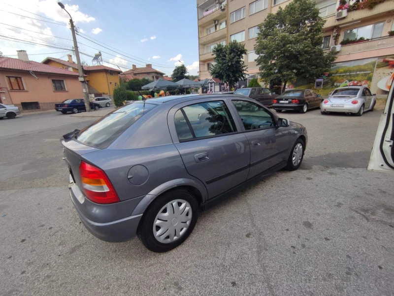 Opel Astra L4 DOHC 16V, снимка 6 - Автомобили и джипове - 48353872