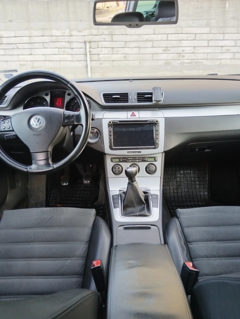 VW Passat, снимка 7 - Автомобили и джипове - 48920146