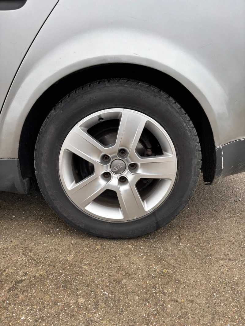 Audi A4, снимка 6 - Автомобили и джипове - 52492545