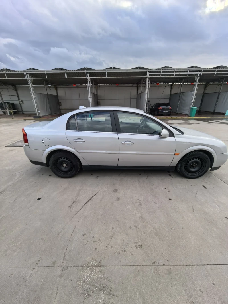 Opel Vectra 2.2tdi, снимка 4 - Автомобили и джипове - 52494776