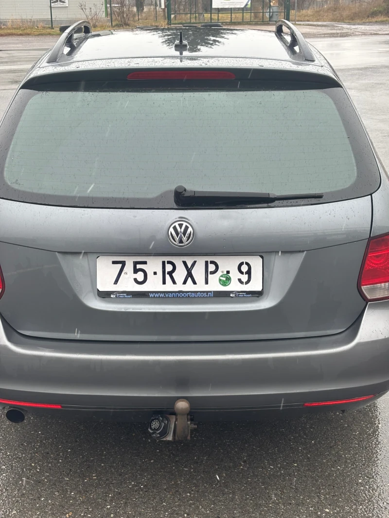 VW Golf НОВ ВНОС, снимка 4 - Автомобили и джипове - 53305326