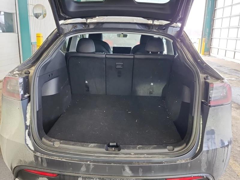 Tesla Model Y * PERFORMANCE * CARFAX * БЕЗ ПЪРВОНАЧАЛНА ВНОСКА, снимка 14 - Автомобили и джипове - 53362399
