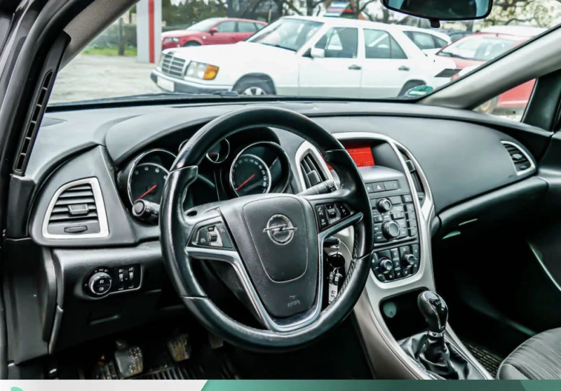 Opel Astra 1.4  Astra Sport Tourer , снимка 3 - Автомобили и джипове - 53372305