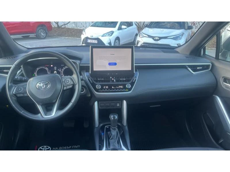 Toyota Corolla Cross 2.0 HSD 2WD EXECUTIVE PLUS, снимка 8 - Автомобили и джипове - 49266734