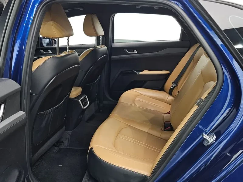 Kia K5 .6 Turbo Prestige, снимка 12 - Автомобили и джипове - 55702408