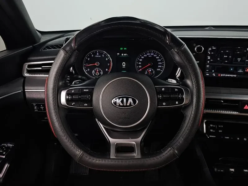 Kia K5 .6 Turbo Prestige, снимка 13 - Автомобили и джипове - 55702408