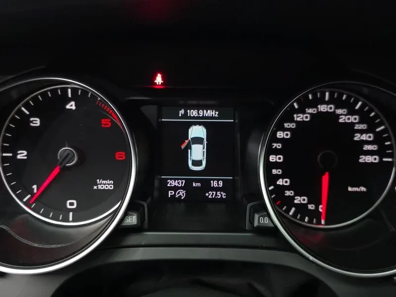 Audi A5 2.0 Tdi Quattro Sportback, снимка 7 - Автомобили и джипове - 55896206