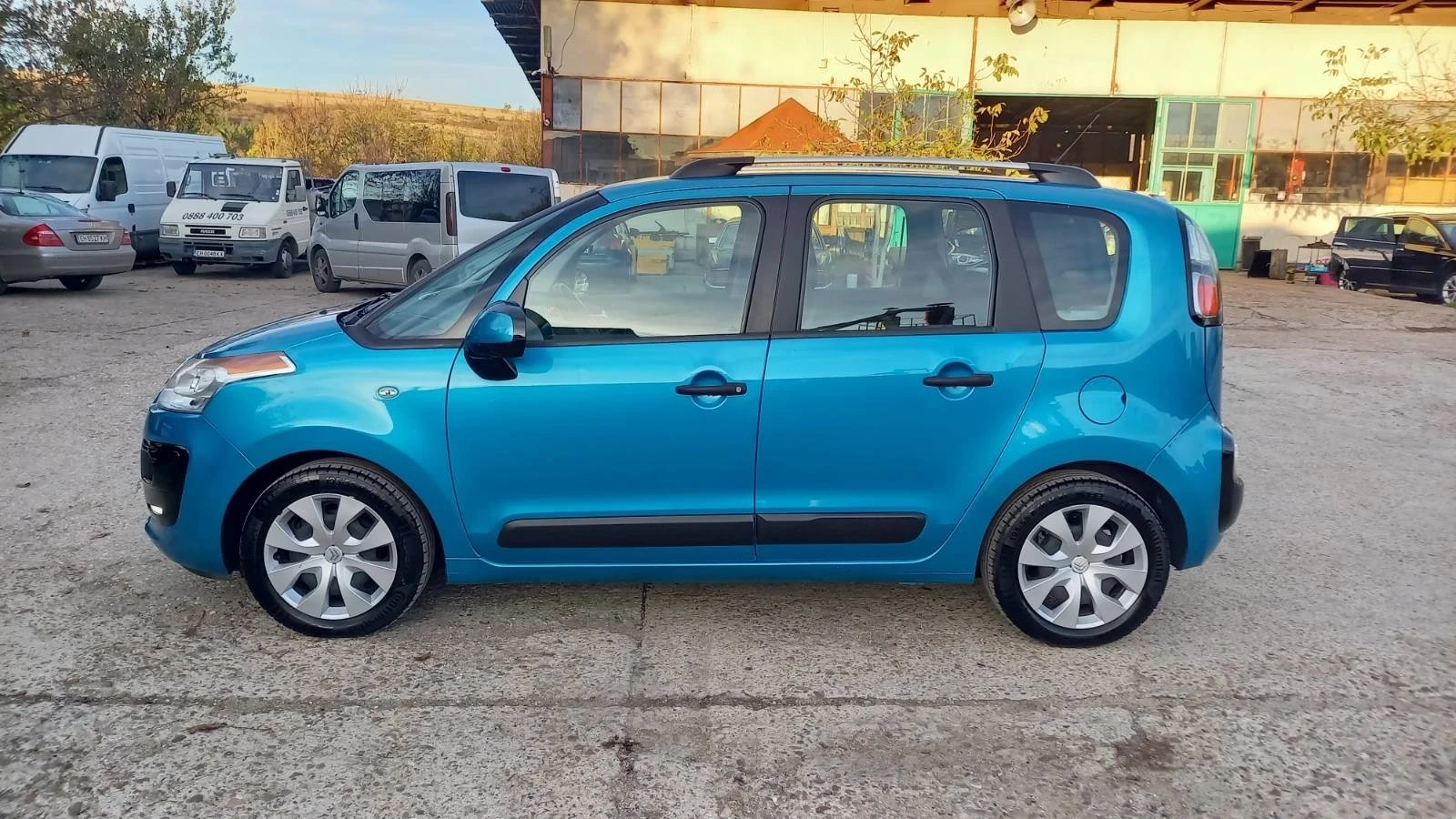 Citroen C3 Picasso 1.6i/Бензин/165000км./CH - изображение 4