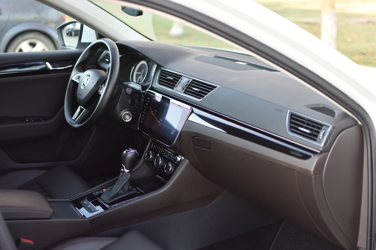 Skoda Superb 2.0 TDI LAURIN & KLEMENT 4X4 DSG AUTOMAT | Mobile.bg   12