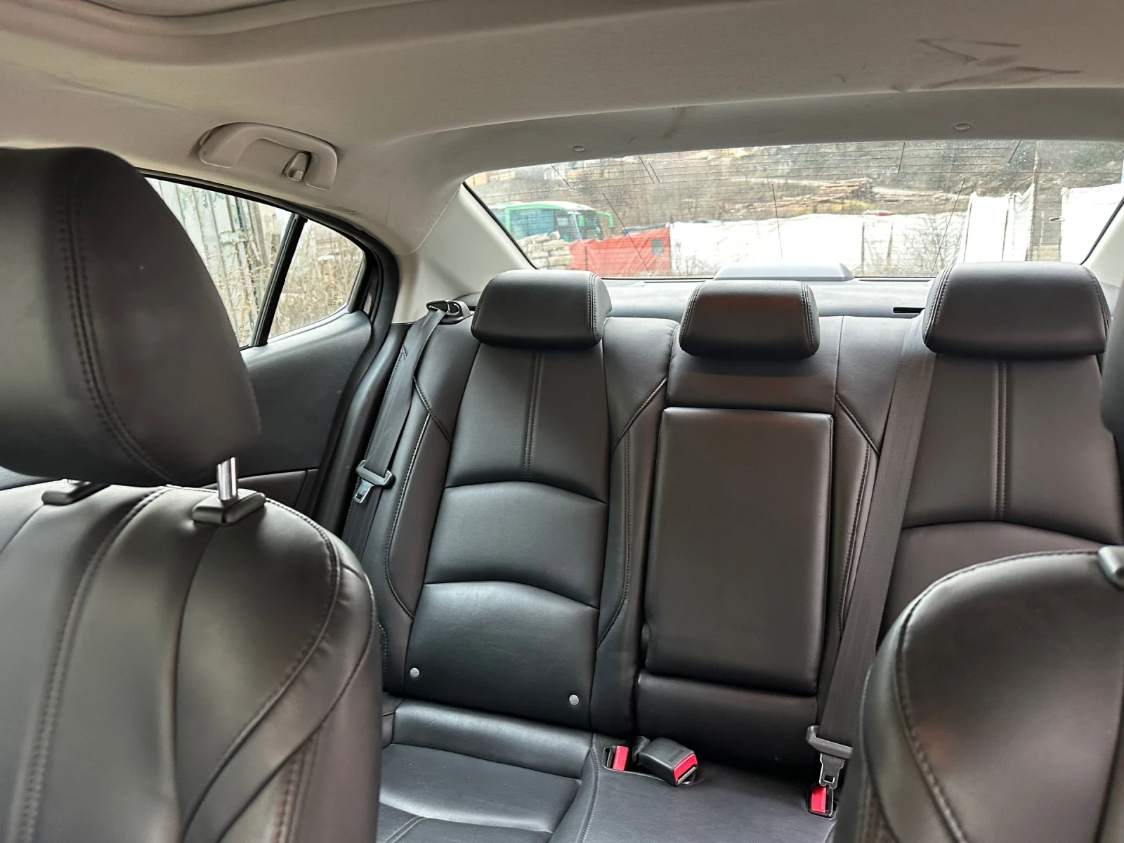 Mazda 3 2.5 Touring | Mobile.bg   16