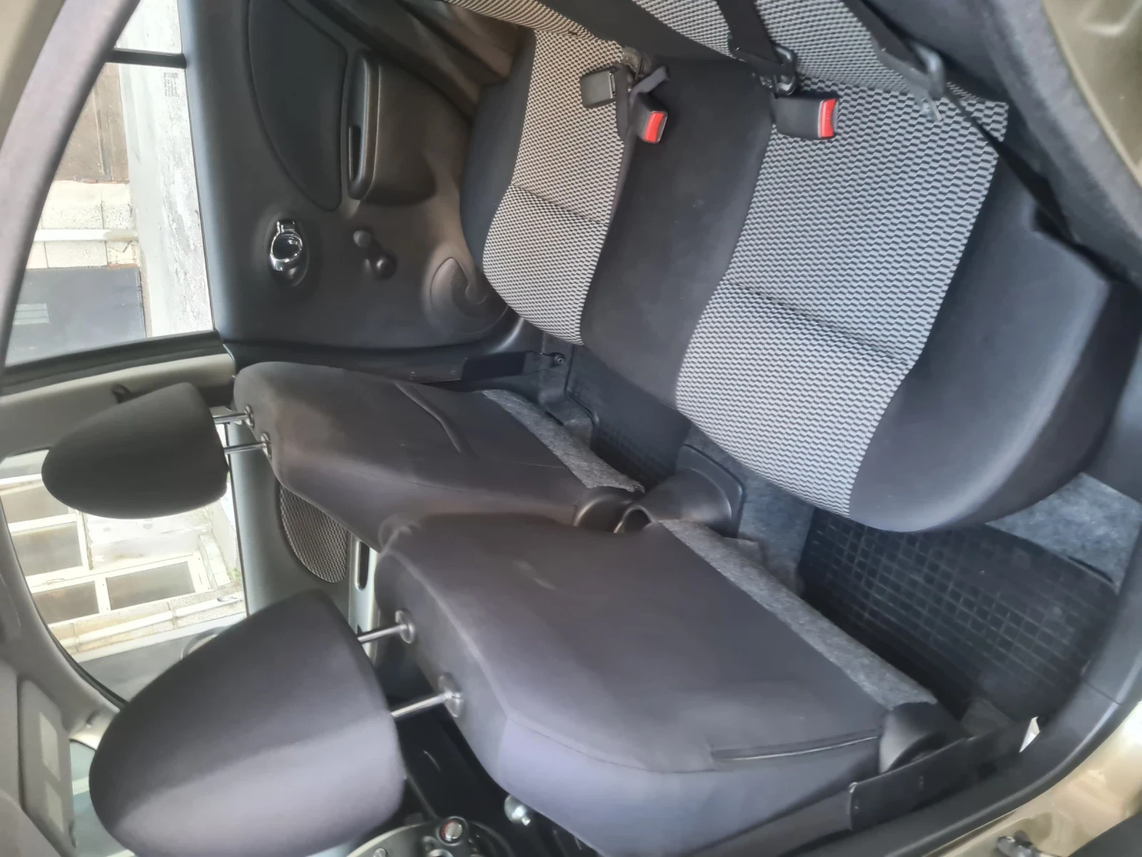 Nissan Micra  - изображение 6