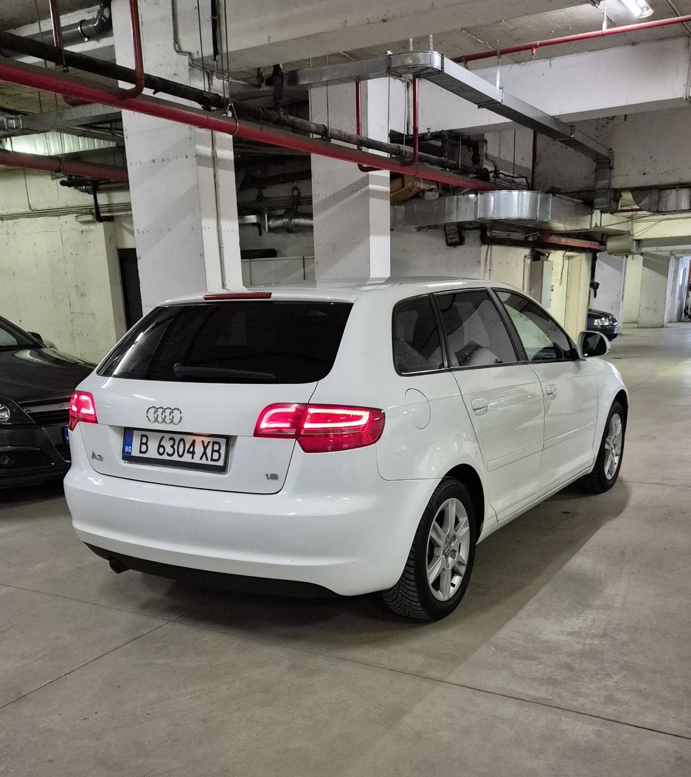 Audi A3 S-line FACELIFT 1.6 газ/бензин , снимка 6 - Автомобили и джипове - 53815605