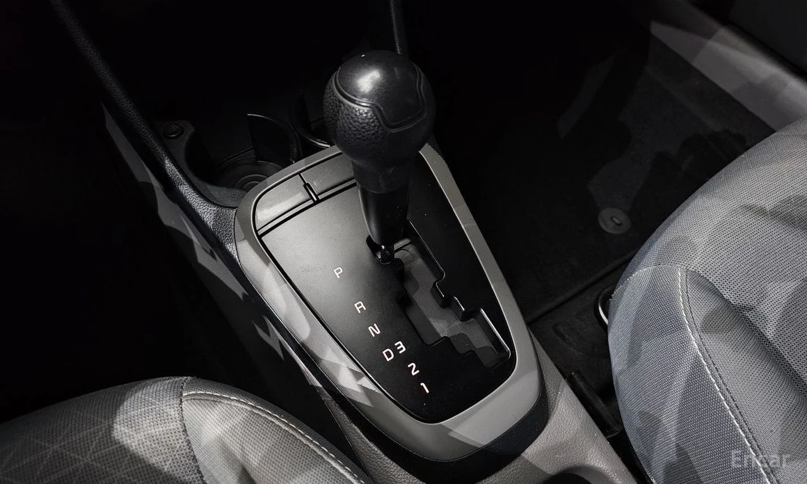 Kia Morning, снимка 9 - Автомобили и джипове - 54024303