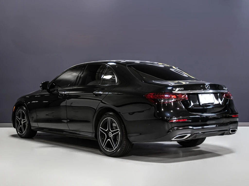 Mercedes-Benz E 450 AMG Line EQ Boost * Фиксирана цена до БГ * CARFAX , снимка 3 - Автомобили и джипове - 54024167