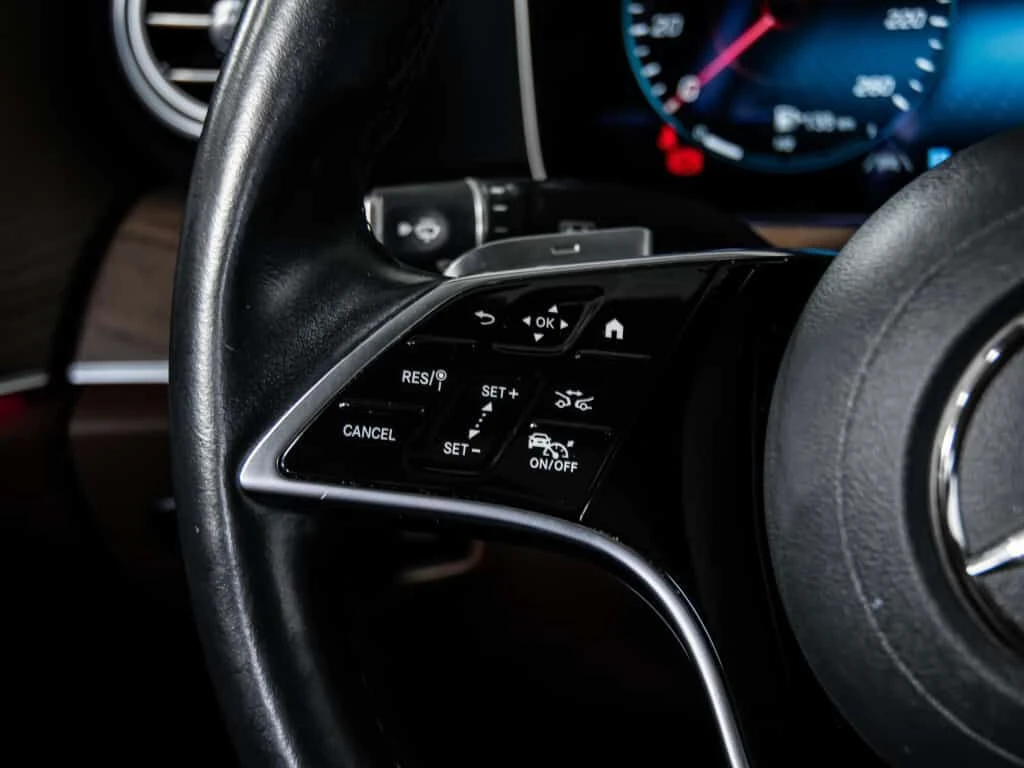 Mercedes-Benz E 450 AMG Line EQ Boost * Фиксирана цена до БГ * CARFAX , снимка 15 - Автомобили и джипове - 54024167