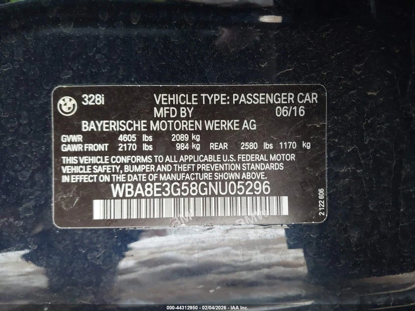 BMW 328 2l I xDrive, снимка 9 - Автомобили и джипове - 54047391