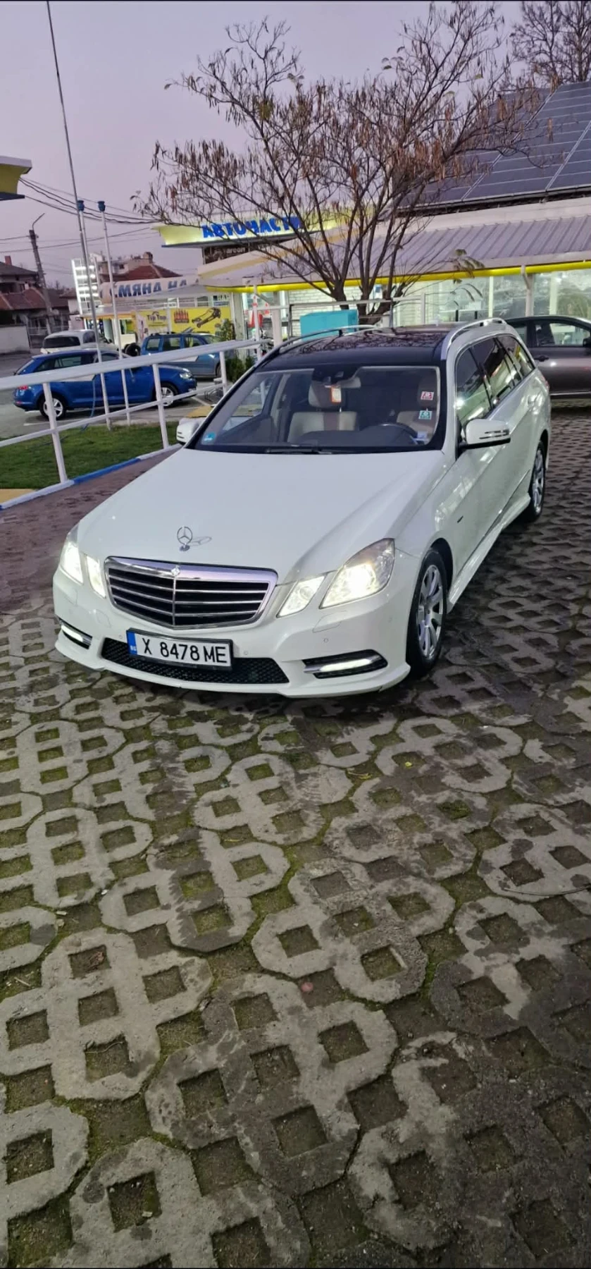 Mercedes-Benz E 300 E300CDI, снимка 12 - Автомобили и джипове - 54155659