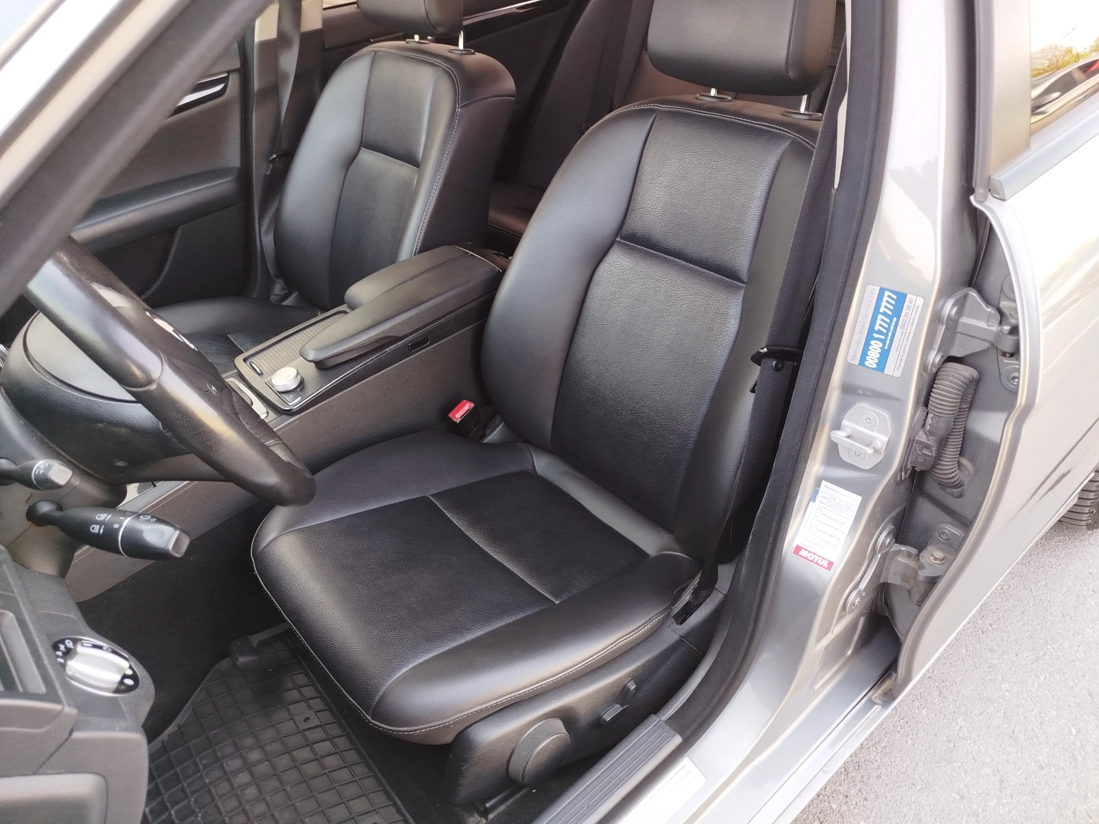 Mercedes-Benz C 220 220cdi-Автоматик, снимка 10 - Автомобили и джипове - 54429939