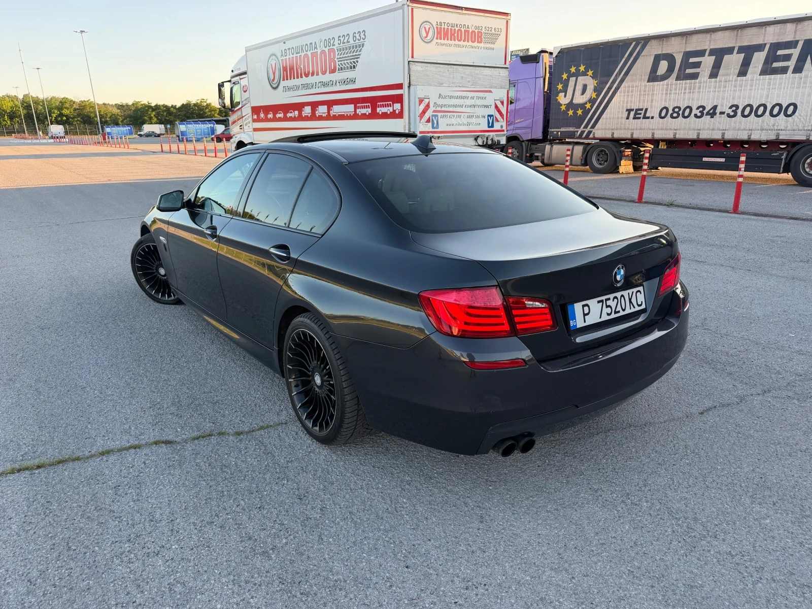 BMW 530 M-PACK/ВАКУМ/Head UP/ 360 /СМЕНЕНИ ВЕРИГИ/ БАРТЕР!, снимка 6 - Автомобили и джипове - 54683156