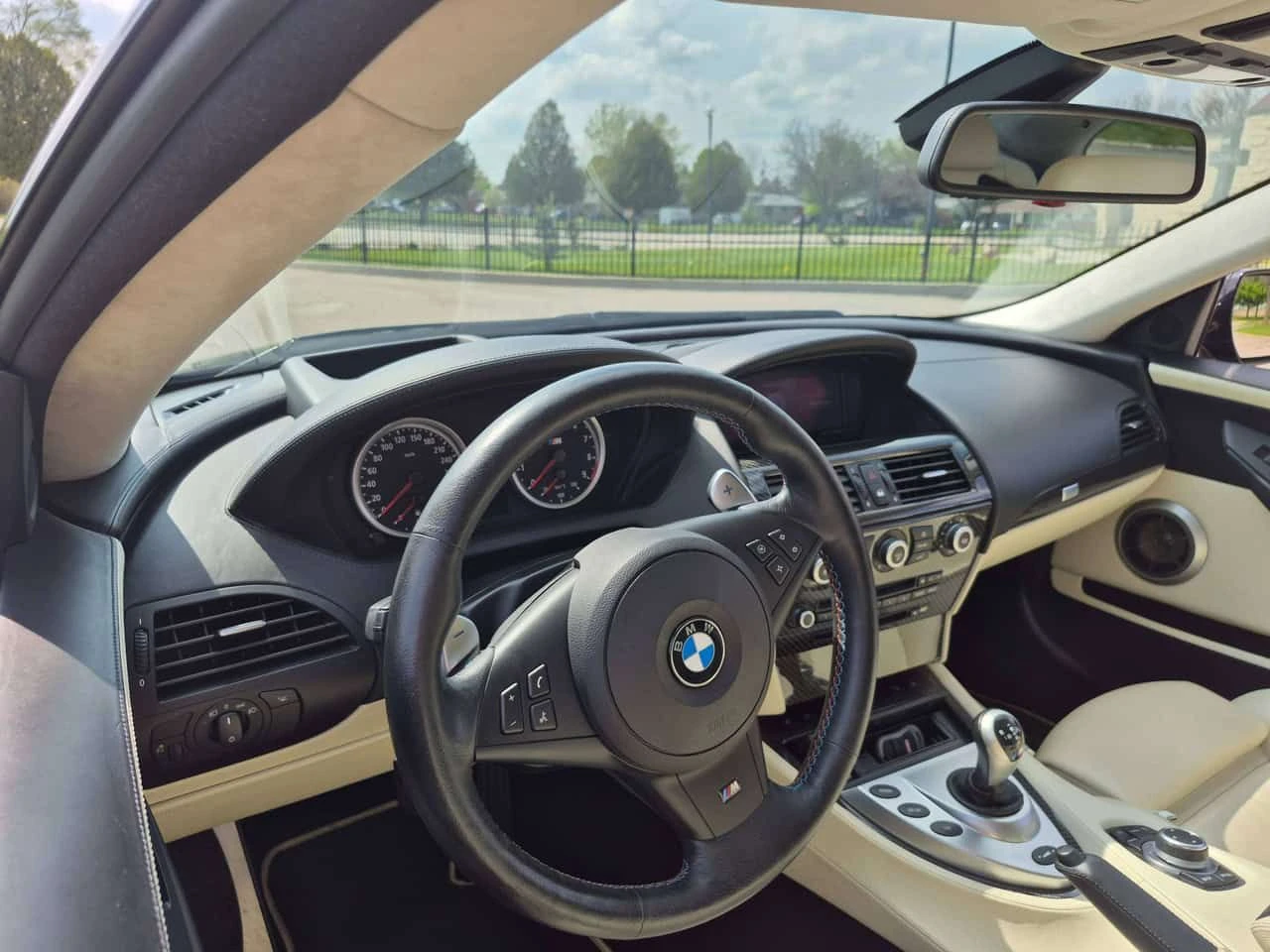 BMW M6 * 2009 BMW * CARFAX * ���� �� �� | Mobile.bg � ����������� 15