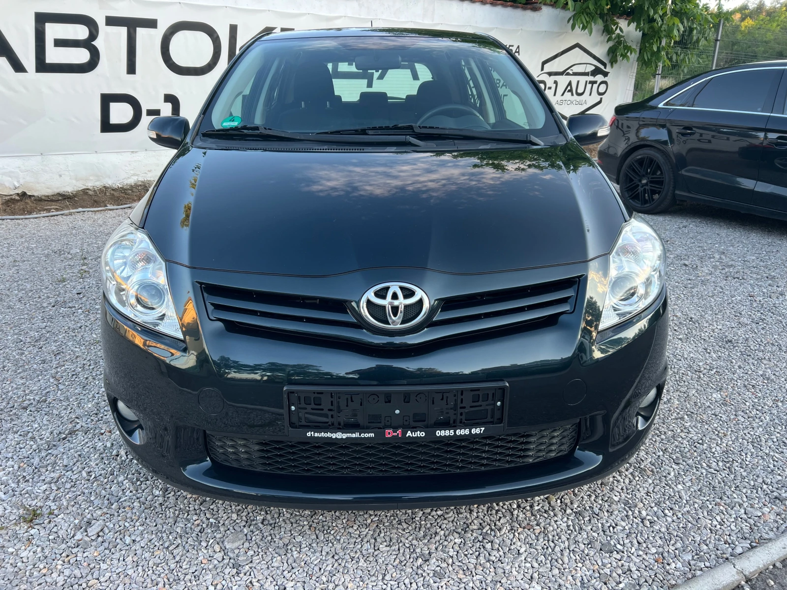 Toyota Auris 1.6-FACE FULL, снимка 2 - Автомобили и джипове - 55225187