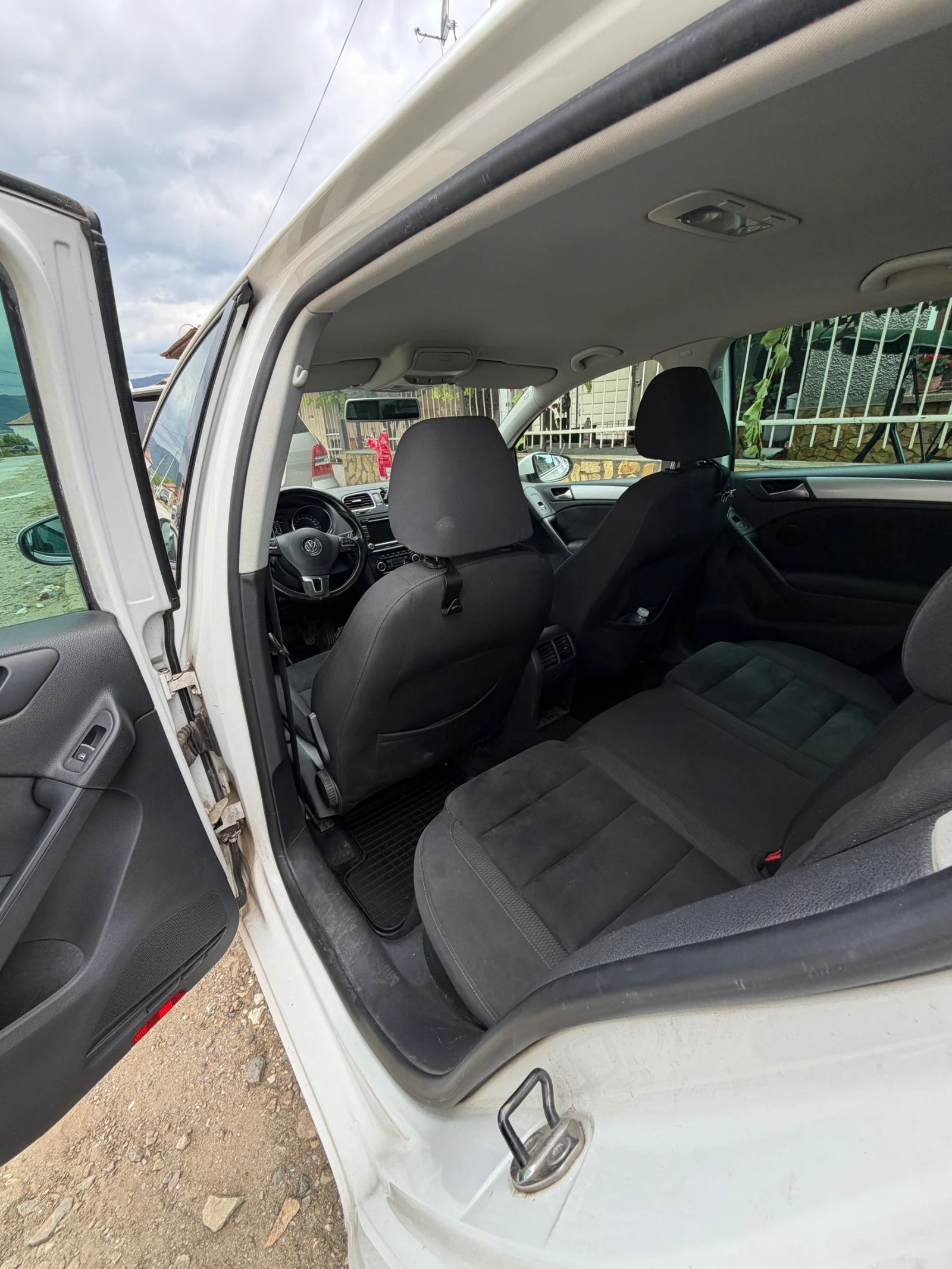 VW Golf, снимка 6 - Автомобили и джипове - 55620123