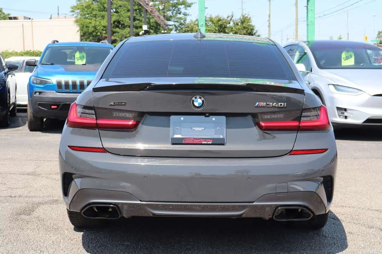 BMW 340  xDrive Premium Pkg Laser 360 2 Ключа, снимка 6 - Автомобили и джипове - 55694251