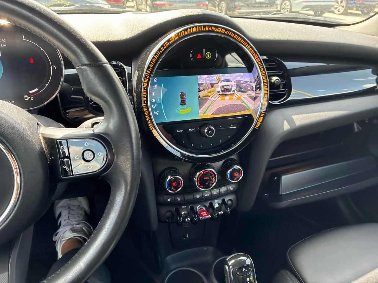 Mini John Cooper Works * CARFAX * ОПЦИЯ ЗА ФИНАНСИРАНЕ, снимка 9 - Автомобили и джипове - 55786037