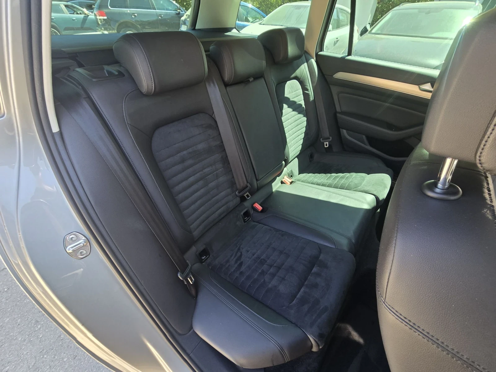 VW Passat 2.0TDI 150к.с DIGITAL Подгряване , снимка 13 - Автомобили и джипове - 55952546