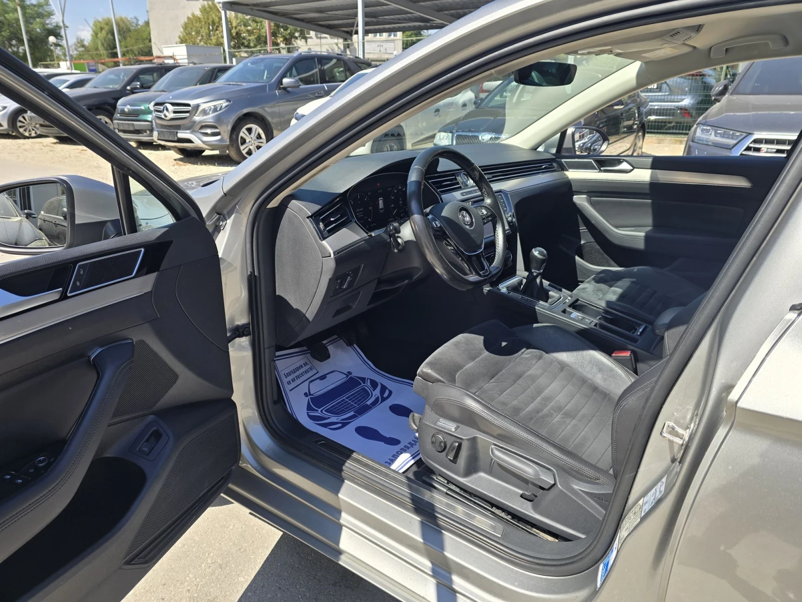 VW Passat 2.0TDI 150к.с DIGITAL Подгряване , снимка 6 - Автомобили и джипове - 55952546