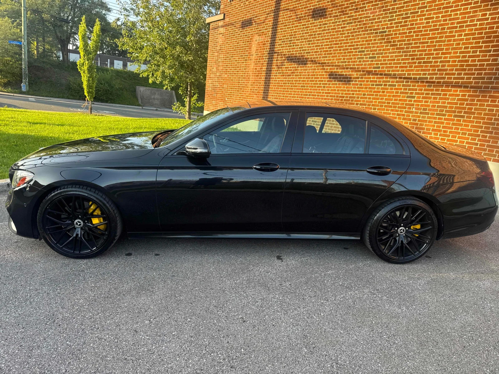 Mercedes-Benz E 450 * АВТОКРЕДИТ БЕЗ ПЪРВОНАЧАЛНА ВНОСКА* , снимка 15 - Автомобили и джипове - 56052513