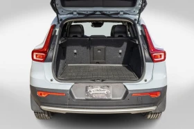 Volvo XC40 T5 MOMENTUM* HARMAN/KARDON* 360 КАМЕРИ* ПАНОРАМА, снимка 6
