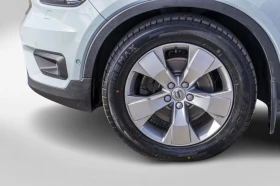 Volvo XC40 T5 MOMENTUM* HARMAN/KARDON* 360 КАМЕРИ* ПАНОРАМА, снимка 5