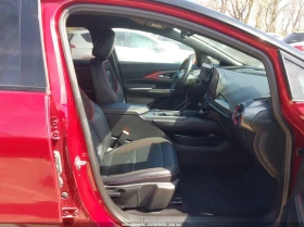 Chevrolet Equinox Ev Rs, снимка 5