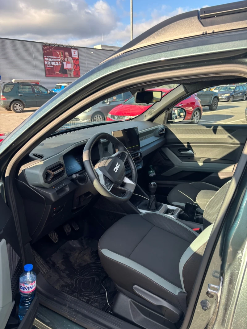 Dacia Duster, снимка 5 - Автомобили и джипове - 52630527