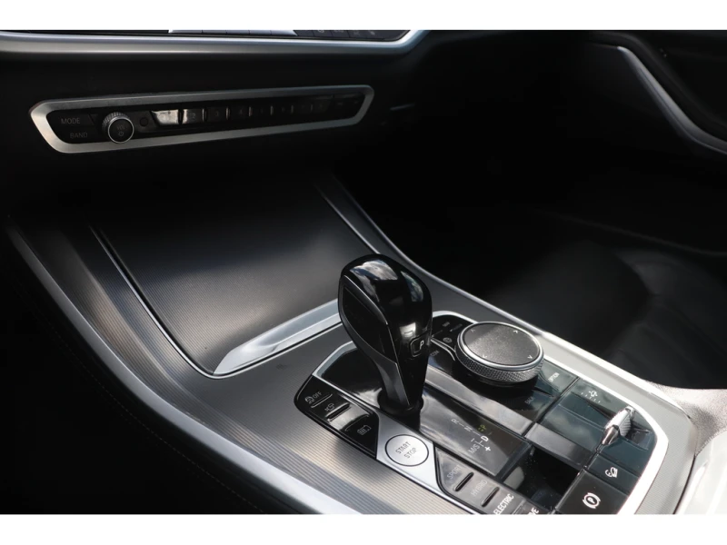 BMW X5 XDRIVE 45E* M SPORT* Hybrid* 360* CARFAX, снимка 15 - Автомобили и джипове - 52637548