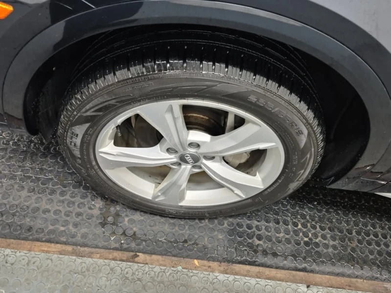 Audi Q5 PROGRESSIV  CARFAX, снимка 17 - Автомобили и джипове - 52662678