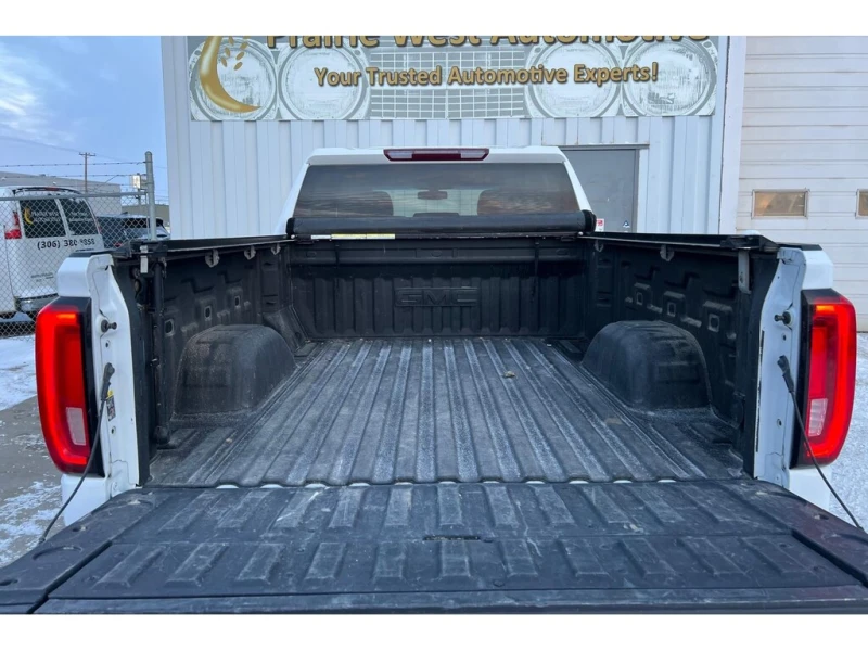 Gmc Sierra 2019 GMC Sierra 1500 SLT 6.2L V8w Cab - No Acc Cre, снимка 14 - Автомобили и джипове - 52681563