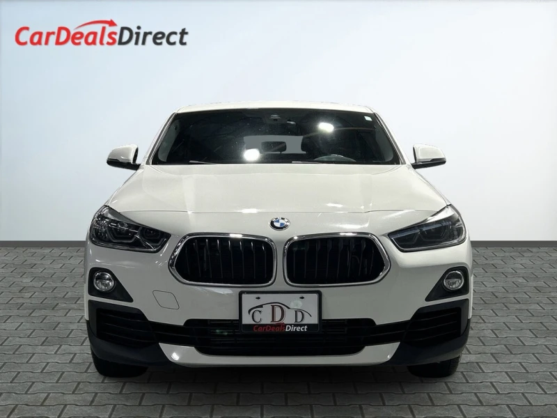 BMW X2 * XDrive28i / NAVI / Sunroof / Leather / Clean Car, снимка 2 - Автомобили и джипове - 52726036