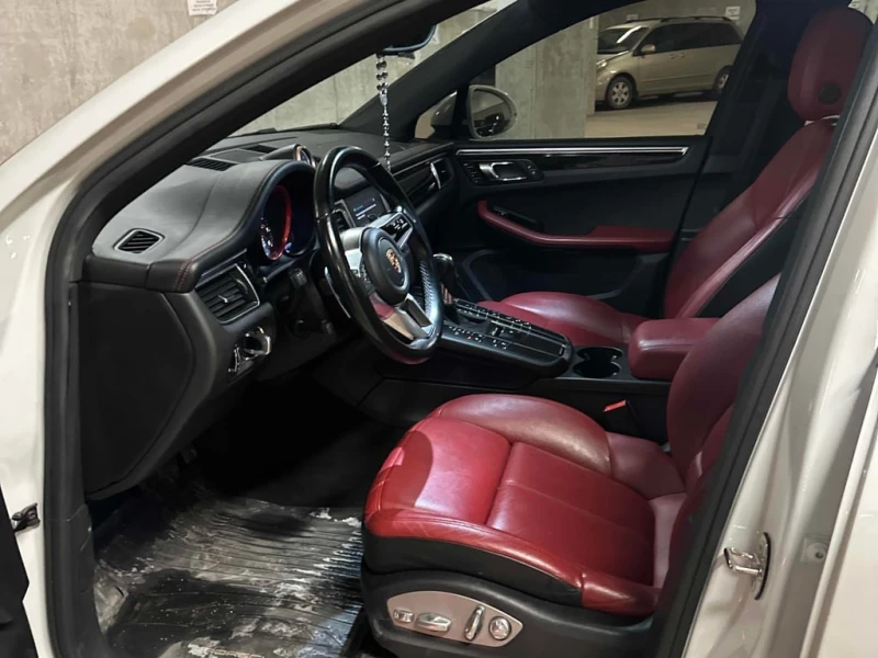 Porsche Macan S  CARFAX, снимка 5 - Автомобили и джипове - 53293044