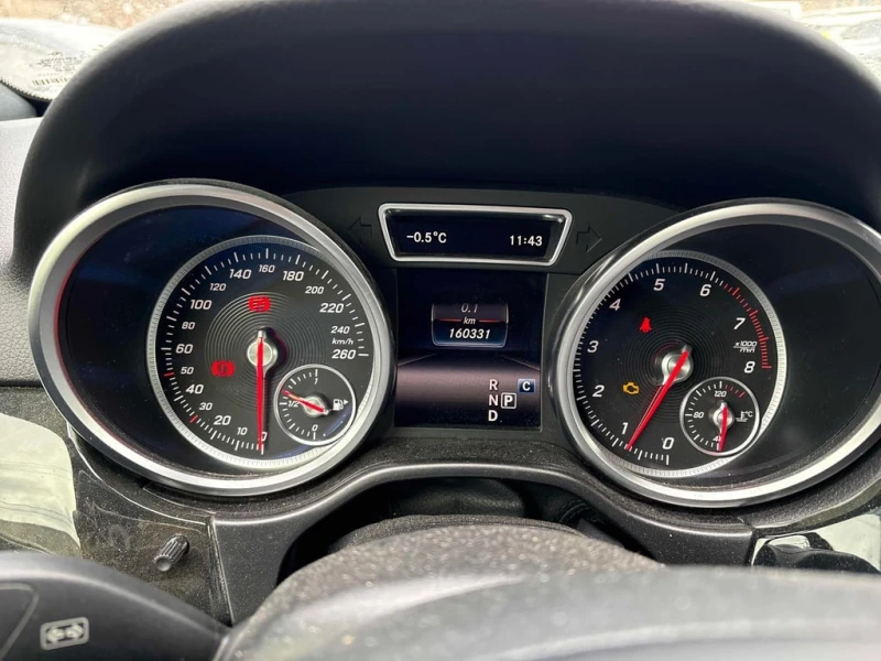 Mercedes-Benz GLE 400 4MATIC * AMG PACK* 360 КАМЕРА* ПАНОРАМА* , снимка 8 - Автомобили и джипове - 53471166