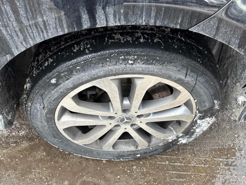 Mercedes-Benz GLE 400 4MATIC * AMG PACK* 360 КАМЕРА* ПАНОРАМА* , снимка 6 - Автомобили и джипове - 53471166