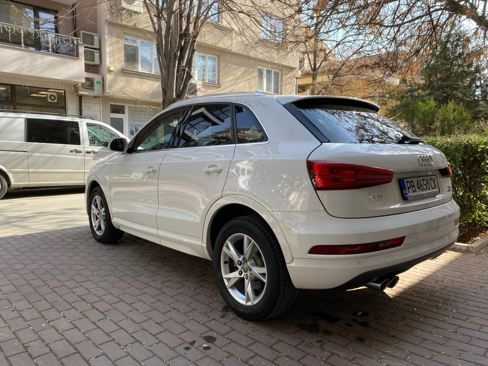 Audi Q3 2.0 TDI Quattro s tronic - изображение 6