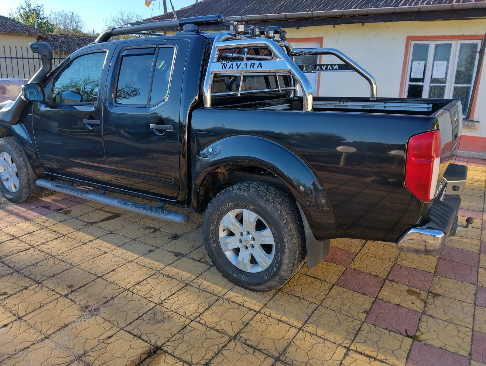 Nissan Navara  - изображение 7