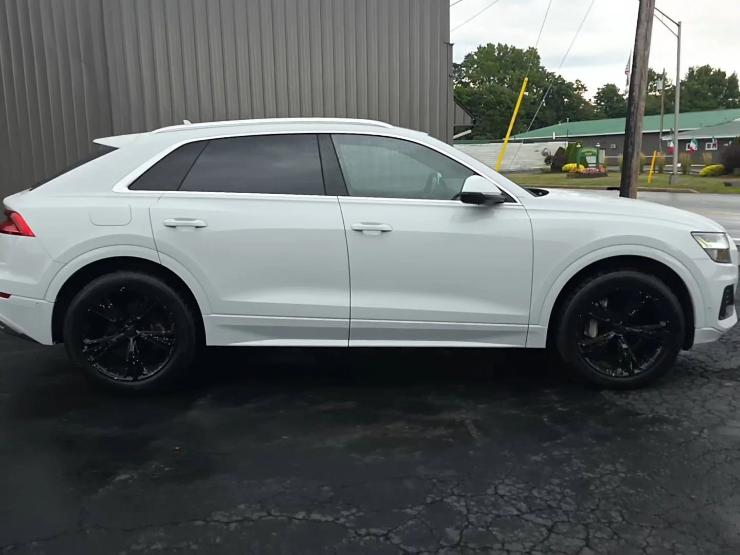 Audi Q8 PRESTIGE / B&O / FULL / КРАЙНА ЦЕНА - изображение 5