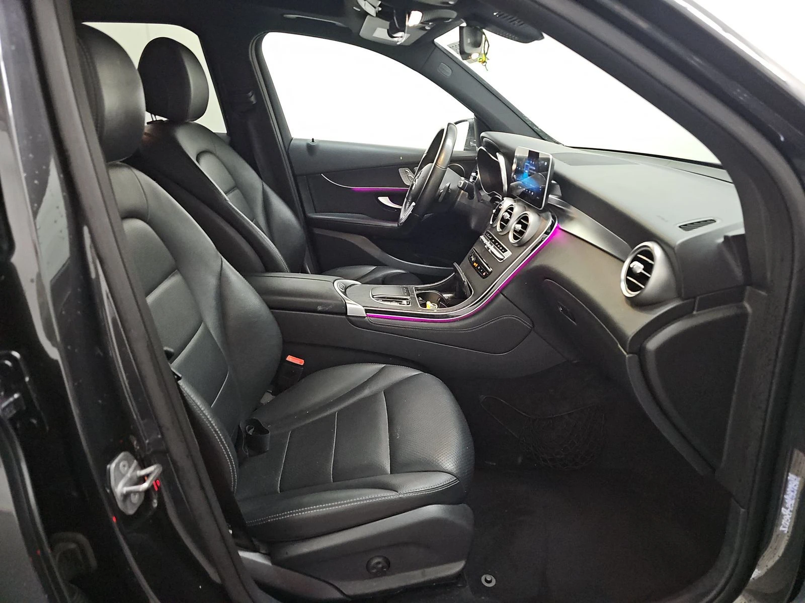 Mercedes-Benz GLC 300   / DESIGNO PACKAGE | Mobile.bg   16